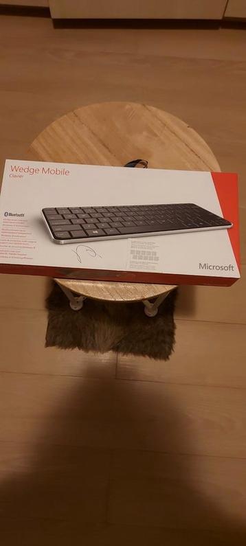 Microsoft toetsenbord bleuth. beschikbaar voor biedingen