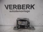 MOTORSTEUN RECHTS Ford Focus (01-1970/-) (av616f012ab), Auto-onderdelen, Gebruikt, Ford
