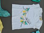 wit t-shirt met bloemen, MAYA, 116, Kinderen en Baby's, Kinderkleding | Maat 116, Ophalen of Verzenden, Zo goed als nieuw