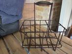 Oude metalen flessen mand, Antiek en Kunst, Antiek | Meubels | Bedden, Ophalen of Verzenden