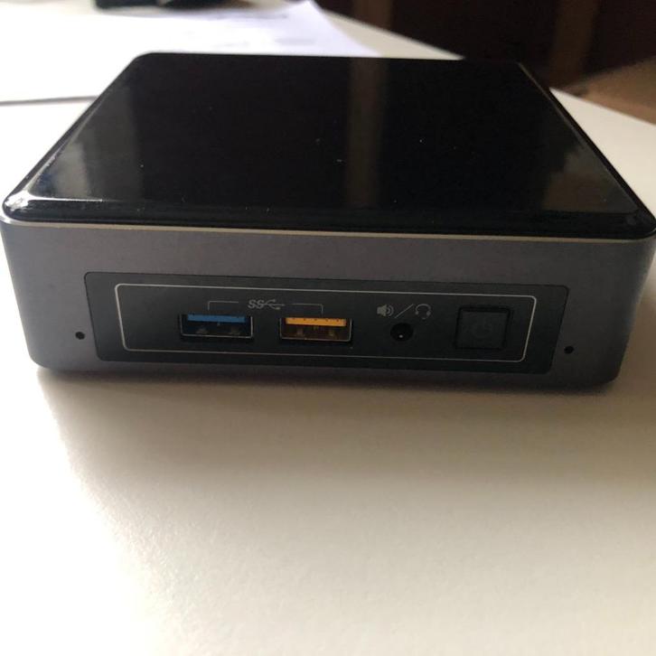 Intel Nuc i5 @2.20Ghz /8GB /256GB SSD, Computers en Software, Desktop Pc's, Zo goed als nieuw, 2 tot 3 Ghz, SSD, 8 GB, Ophalen of Verzenden
