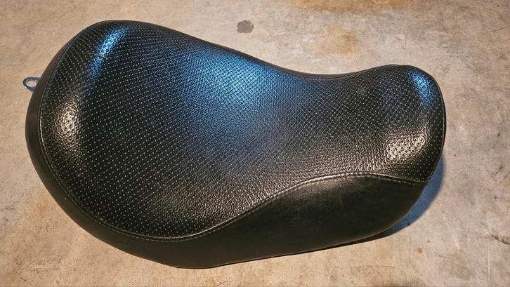 Harley zadels duo en solo seat touring model, Motoren, Onderdelen | Harley-Davidson, Ophalen