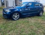 BMW 116D uit 2011, Auto's, Voorwielaandrijving, Euro 5, Stof, Zwart