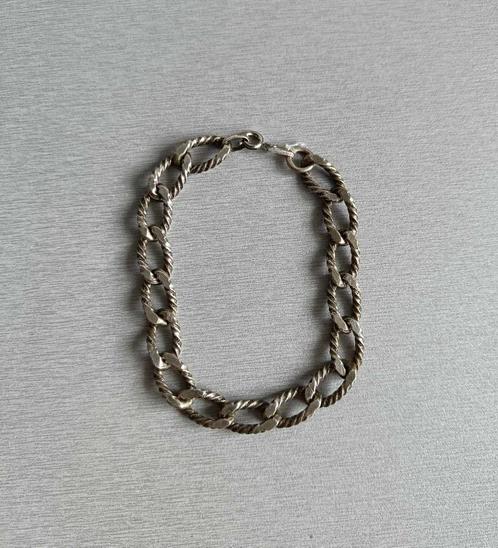 Armband - Schakel - Metaal - Rechthoek - Dames - €1,50, Bijoux, Sacs & Beauté, Bracelets, Utilisé, Autres matériaux, Gris, Enlèvement