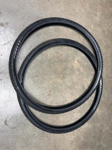 2 Gravel banden Pirelli Cinturato Gravel M 40mm beschikbaar voor biedingen