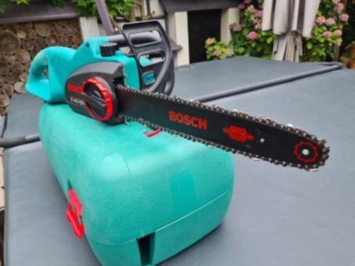 Bosch kettingzaag AKE 40-19 Pro, Doe-het-zelf en Bouw, Gereedschap | Zaagmachines, Zo goed als nieuw, Kettingzaag, 1200 watt of meer