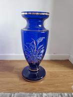 Magnifique grand vase en crystal bleu roi et doré, Enlèvement