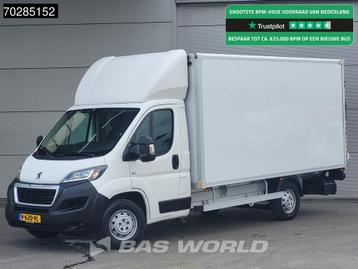 Peugeot Boxer 165PK Laadklep 426cm Lang Zijdeur Bakwagen Nav beschikbaar voor biedingen