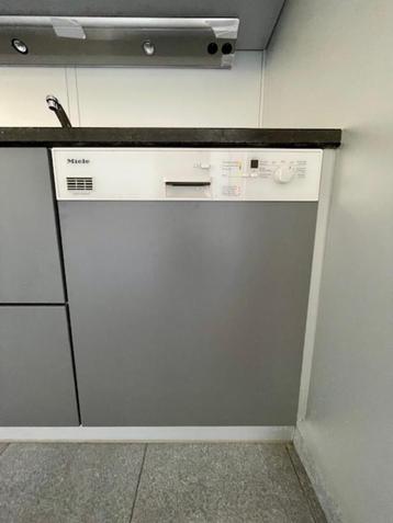 Miele inbouw vaatwasser beschikbaar voor biedingen