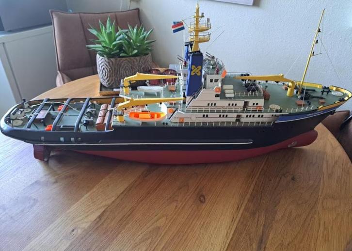 Smit-Londen Model-Boot. Geheel Houten Romp., Hobby en Vrije tijd, Modelbouw | Boten en Schepen, Zo goed als nieuw, Ophalen of Verzenden