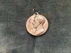 medaille hanger Koningin Astrid en Koning Leopold III, Verzamelen, Overige typen, Gebruikt, Verzenden