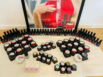 Gel et vernis semi-permanent Pronails beschikbaar voor biedingen