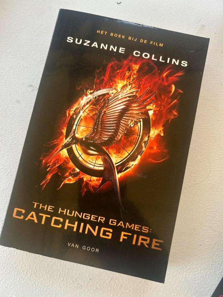 Suzanne Collins - Catching fire, Boeken, Thrillers, Zo goed als nieuw, Ophalen