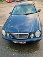 Te koop Mercedes CLK 200, Auto's, Automaat, Achterwielaandrijving, Beige, 4 cilinders