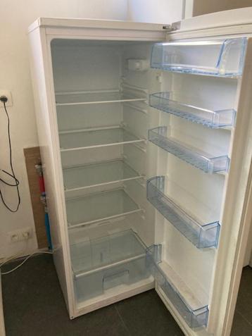 Koelkast beschikbaar voor biedingen