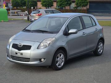 Toyota Yaris Yaris 1.0 VVT-i natura (bj 2008) beschikbaar voor biedingen