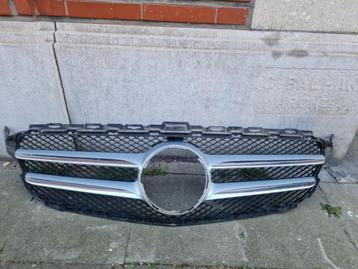 calandre Mercedes (neuf) beschikbaar voor biedingen