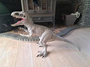 Jurassic world dino xxl  beschikbaar voor biedingen