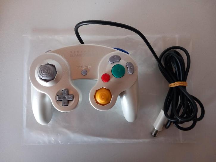 GameCube controller (diverse kleuren) (GAMECUBE), Consoles de jeu & Jeux vidéo, Consoles de jeu | Nintendo Consoles | Accessoires