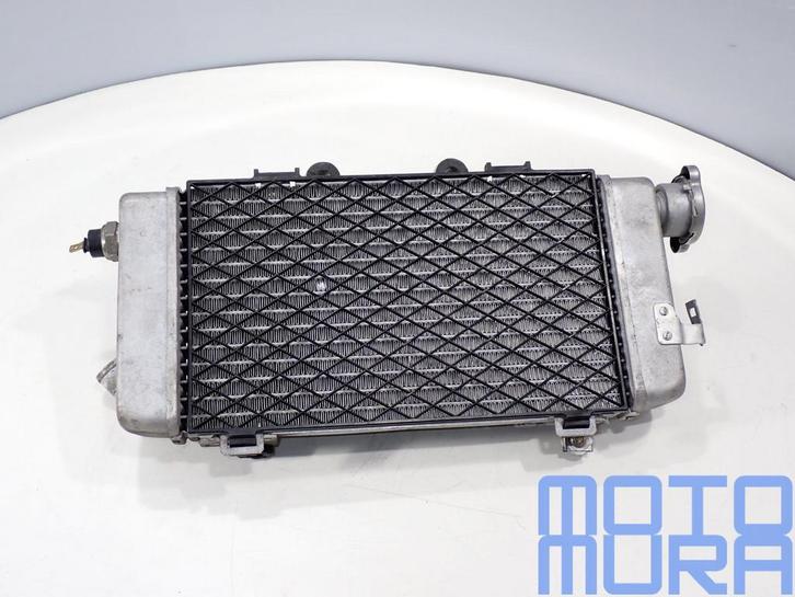 Radiateur rechts voor Honda XL 1000 V 2003 - 2006 varadero X, Motoren, Onderdelen | Honda, Gebruikt, Ophalen of Verzenden
