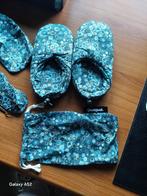 Desigual reisset 4-delig (pantoffels, nekkussen, oogmasker), Ophalen of Verzenden, Zo goed als nieuw, Overige typen