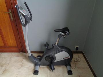 Hometrainer Kettler Golf pro beschikbaar voor biedingen