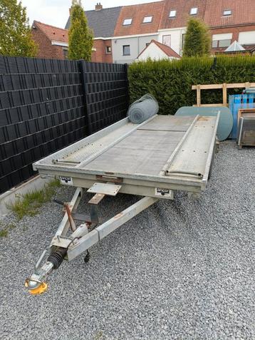 Aanhangwagen, Enlèvement, Utilisé