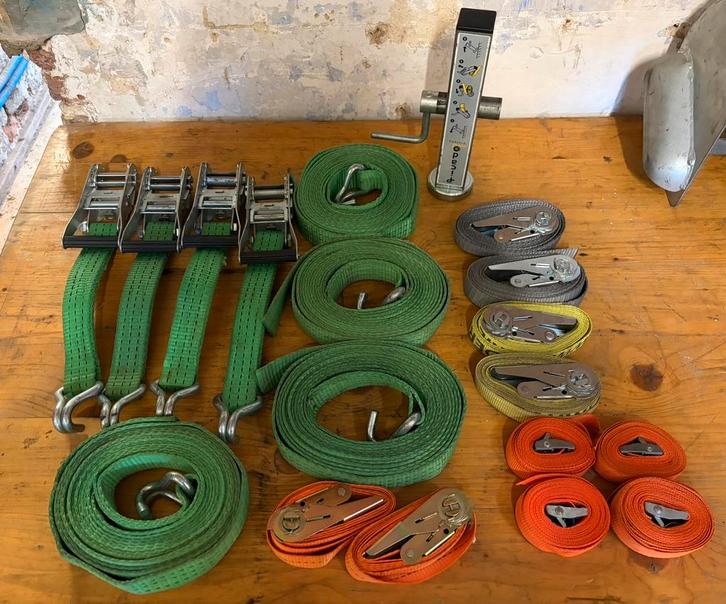 Sangle D’arrimage et Enrouleur de sangle, Autos : Divers, Autos divers Autre, Enlèvement