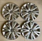 4 originele wieldoppen R16 Volkswagen Golf (plus), Ophalen, Overige, Gebruikt, 16 inch