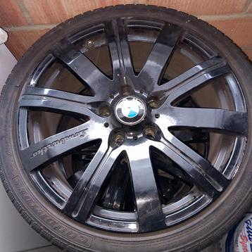 BMW 1velgen met winterbanden beschikbaar voor biedingen