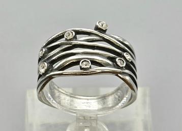 Bague vintage en argent avec cristaux Swarovski. 2025/570, Bijoux, Sacs & Beauté, Envoi, Argent, Bague, Avec pierre précieuse