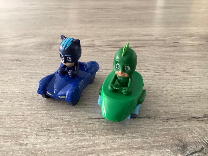 PJ Masks verschillende voertuigen met characters, Kinderen en Baby's, Speelgoed | Actiefiguren, Zo goed als nieuw, Ophalen of Verzenden