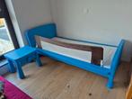 Kinderbed + nachtkastje, Enlèvement, Utilisé, Matelas