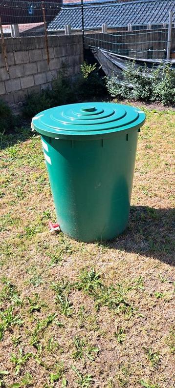 Récuperateur d' eau 200 litres beschikbaar voor biedingen