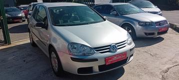 Volkswagen golf  178000 km  beschikbaar voor biedingen