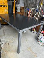 Metalen tuintafel 140cm - gebruiksschade, Tuin en Terras, Ophalen, Zo goed als nieuw