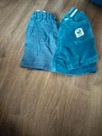 2 korte broekjes, Kinderen en Baby's, Kinderkleding | Mutsen, Sjaals en Handschoenen, Ophalen