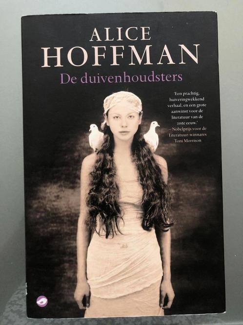 de Duivenhoudsters - Alice Hoffman - Nieuwstaat, Livres, Romans, Comme neuf, Enlèvement ou Envoi