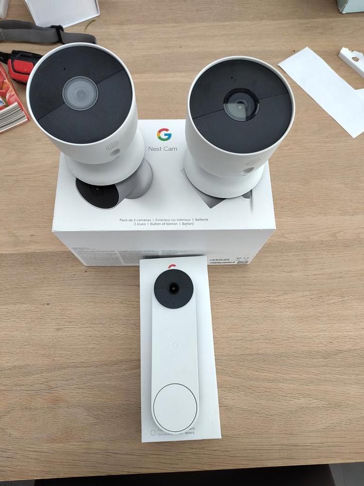 Google Nest camera en deurbel set, TV, Hi-fi & Vidéo, Caméras de surveillance, Comme neuf, Caméra extérieure, Enlèvement ou Envoi
