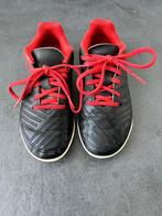 Kipsta voetbalschoen outdoor maat 28, Ophalen, Sportschoenen, Zo goed als nieuw, Jongen