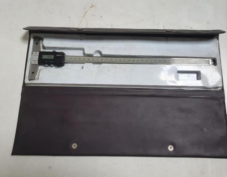 Mitutoyo VDS-30D Diepteschuifm. digital 0-300mm/571-203-50, Doe-het-zelf en Bouw, Meetapparatuur, Zo goed als nieuw, Afstand, Ophalen of Verzenden
