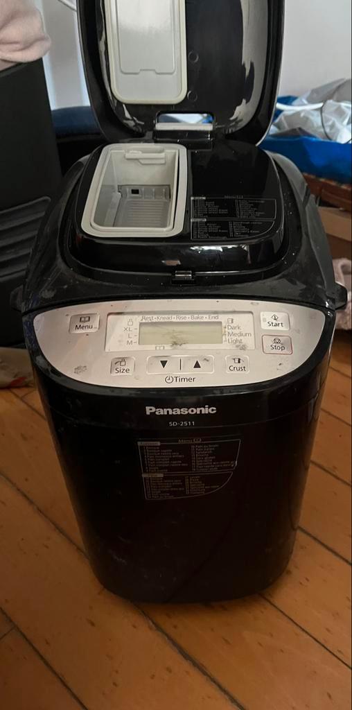 Zwarte Panasonic broodbakmachine in zeer goede staat/koffer!, Elektronische apparatuur, Broodbakmachines, Gebruikt, Met timer