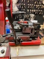 Grote sleutelsnijmachine, of cordonier voor binnen enz., Doe-het-zelf en Bouw, Draaibanken, Ophalen, Gebruikt