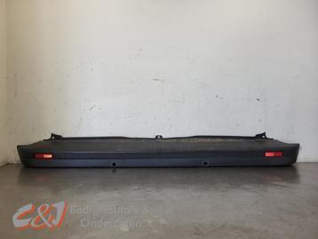 Achterbumper van een Renault Trafic (XXXXXXXX) beschikbaar voor biedingen