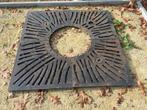 Gietijzeren boomroosters / boomvlonders . 150 x 150 cm, Ophalen, Zo goed als nieuw