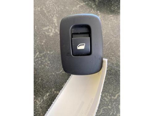 Commutateur vitre électrique d'un Citroen C3, Autos : Pièces & Accessoires, Tableau de bord & Interrupteurs, Utilisé, 3 mois de garantie