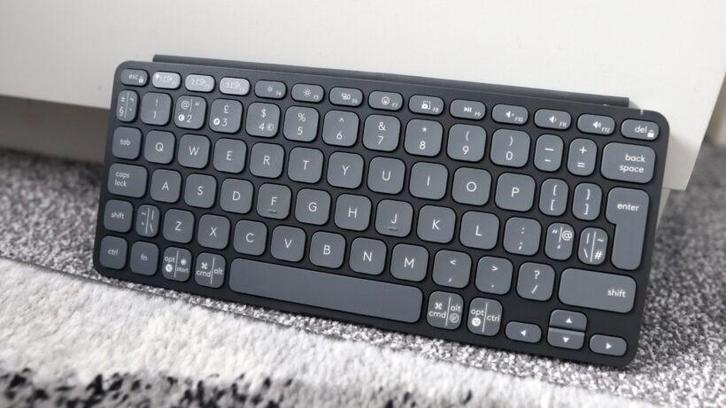 Keys-to-go 2 Logitech travel keyboard US Intl., Computers en Software, Toetsenborden, Nieuw, Qwerty, Draadloos, Ophalen of Verzenden