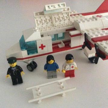 Lego set 6356 - Ambulance vliegtuig beschikbaar voor biedingen