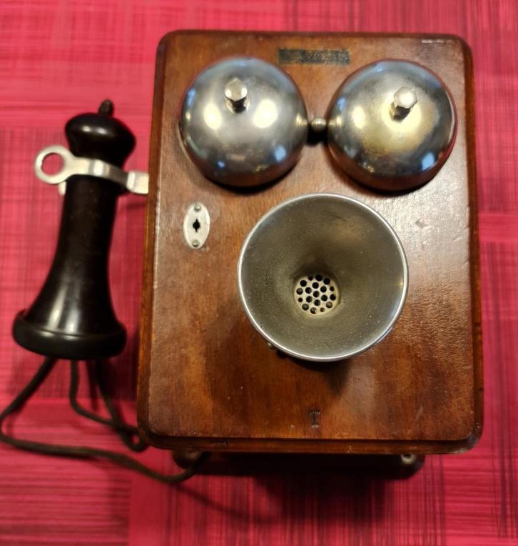 Telefoon Bell Antwerpen - hout, Telecommunicatie, Vaste telefoons | Niet Draadloos, Gebruikt, Ophalen