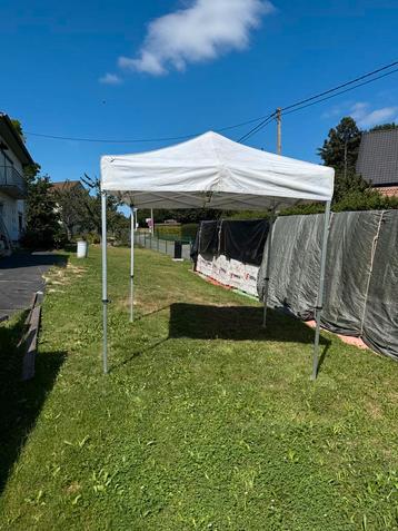 Vouwtent / partytent 2,5 x 2,5m beschikbaar voor biedingen